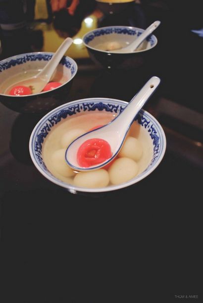 Klebrige Reis-Kugeln mit Kandis in Sweet Ginger Soup (Tang Yuan), Thom - Aimee