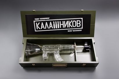 Pistole geformt Wodka-Flaschen