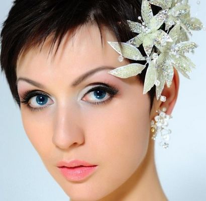 Coupes de cheveux pour le mariage indien - 20 Showy coiffures de mariée (coiffures) Coupes de cheveux pour le mariage indien - 20 coiffures de mariée Showy