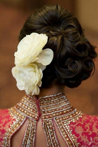 Coupes de cheveux pour le mariage indien - 20 coiffures de mariée Showy (mariée) Coupes de cheveux pour le mariage indien - 20 coiffures de mariée Showy