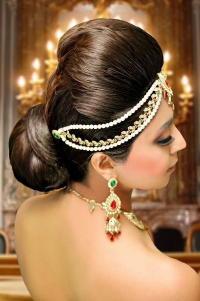 Frisuren für indische Hochzeit - 20 Auffällige Brautfrisuren