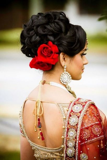 Coupes de cheveux pour le mariage indien - 20 coiffures de mariée Showy (mariée) Coupes de cheveux pour le mariage indien - 20 coiffures de mariée Showy