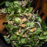 Halloumi-Salat mit Spinat und Quinoa, natürlich Ella