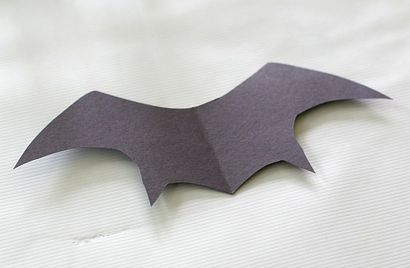 Hanging Craft Bat pour les enfants avec Bat Wing modèle - Buggy et Buddy