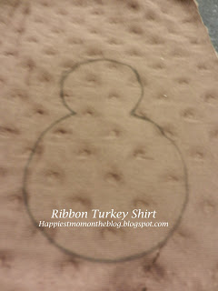 Maman heureuse sur le Blog Turquie Ruban Shirt Tutorial (blog) Maman heureuse sur le Blog Turquie Ruban shirt Tutoriel