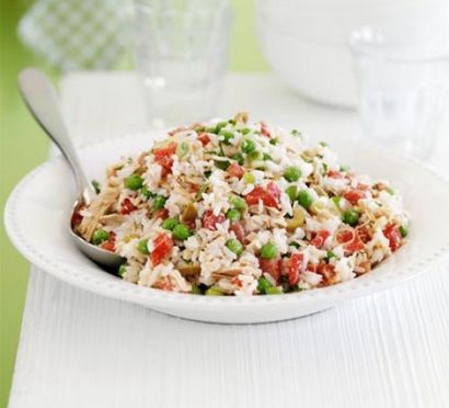 Aide-vous la recette de salade de riz au thon, BBC Good Food