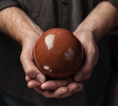 Hikaru Dorodango - Die zarte japanische Kunst der Herstellung Perfekte Glänzende Kugeln Out of Dirt, Oddity