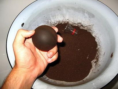 Hikaru Dorodango - Die zarte japanische Kunst der Herstellung Perfekte Glänzende Kugeln Out of Dirt, Oddity