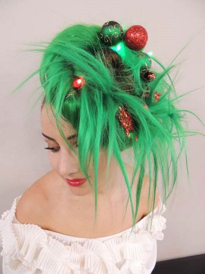 Des fêtes des Créer une couronne de fleurs de Noël Chignons - Carrière - Salon moderne