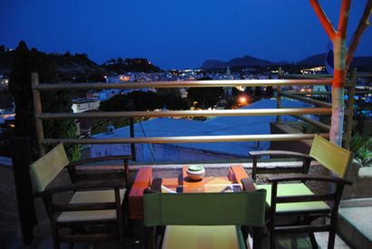 Accueil - Page d'accueil, Sky-Line Cafe Bar Restaurant (Rhodos) Accueil - Page d'accueil, Sky-Line Cafe Bar Restaurant