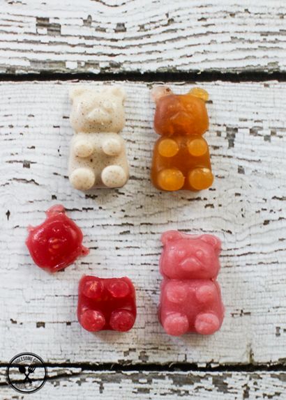 Selbst gemachte Gummibärchen ohne Zuckerzusatz PLUS 10 Tipps für die Herstellung der sie zu Hause, Voll Koch
