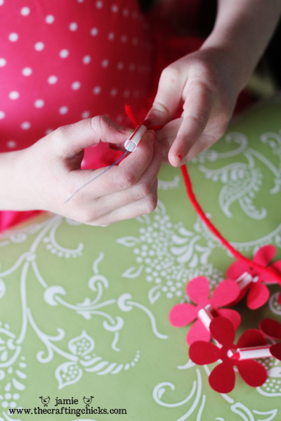 Fait maison hawaïenne Leis-Kid Craft - Les poussins Crafting