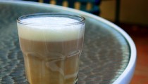 Selbst gemachtes London Fog Tea Latte - Gebraut Tag