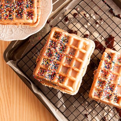 Maison Wonuts (Donuts Waffle) - thesassylife