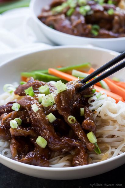 Honig Sriracha mongolisches Rindfleisch mit Reisnudeln, Mongolian Beef Rezept