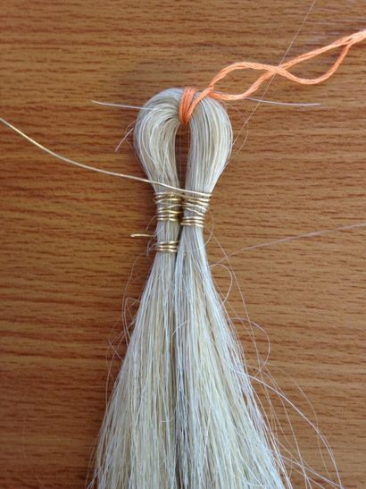 Pferdehaarschmuck Machen Sie eine Pferdehaar Tassel