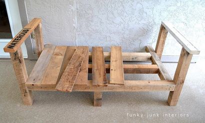 Comment je construit le canapé en bois de palette (Partie 2) - Interiors Funky Junk