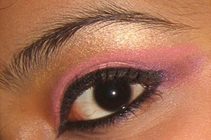 Comment faire une demande arabe Maquillage des yeux tutoriel avec photos par étapes