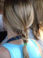 Comment Braid une chaîne dans vos cheveux - savoir sur la vie