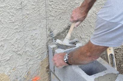 Comment construire une fondation Bloc de béton - Un projet Closer