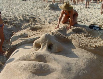 Comment construire des châteaux de sable - Sculptures avec les enfants, WeHaveKids