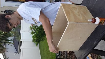 Comment construire votre propre Cajon Drum Box Avec Snare réglable 6 étapes (avec photos)