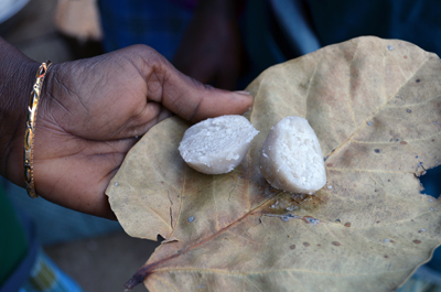 Comment faire cuire Dumbok - (boules de riz indien)