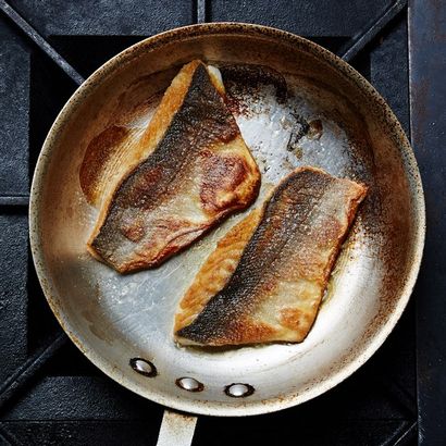 Wie man kocht Fisch mit knuspriger Haut, Every Time, Bon Appetit