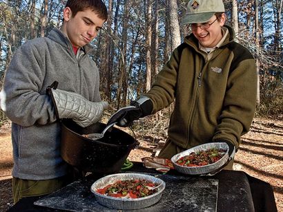 Comment faire cuire avec un four à réflecteur - Boys - Life Magazine