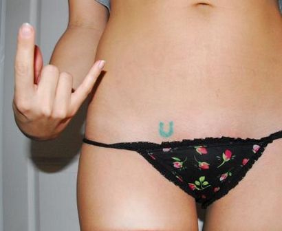 Comment couvrir vos FREAKING VAGIN TATTOO (et bricolage Vajazzle)