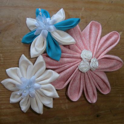 Liebe Sussex Hochzeiten - How Cute Kanzashi Blumen-Haar-Zusätze erstellen