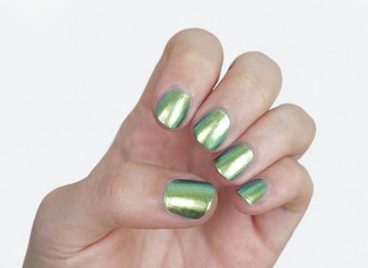 Comment faire un Chevrons avec vernis à ongles