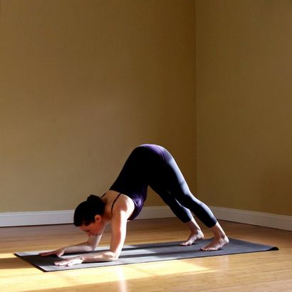 Comment faire un stand de Yoga en Avant-bras, PopSugar Fitness