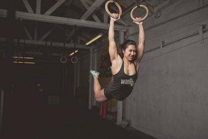 Comment faire un muscle-up en 9 étapes faciles - Le récit équilibré