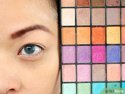 Wie kommen Sie Augen Make-up für blaue Augen (mit Bildern)