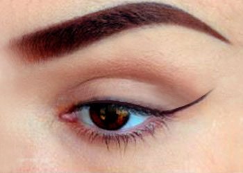Wie Winged Eyeliner Tutorial für perfekte Augen Make-up zu tun