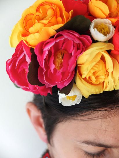 Wie man Frida Kahlo inspiriert Blumenstirnband - Mein Sitz Makes