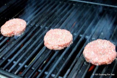 Comment faites griller un hamburger excellent - Un tutoriel, 101 Cuisiner pour deux