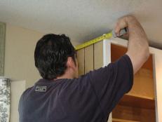 Wie Installieren von Crown Molding, How-tos, DIY