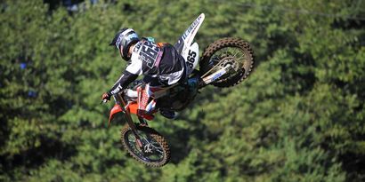 Comment sauter un Dirt Bike, MotoSport