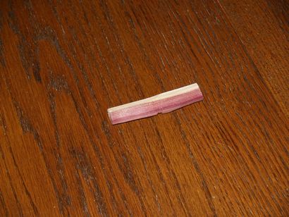 Comment faire un Bullroarer 6 étapes (avec photos) (étapes) Comment faire un Bullroarer 6 étapes (avec photos)
