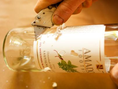 Comment faire un lustre De vieilles bouteilles de vin, comment-tos, bricolage
