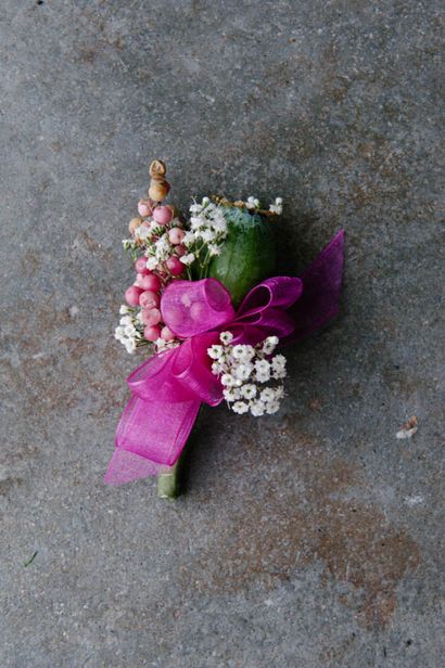 Comment faire un Corsage, un mariage pratique Un mariage pratique Nous - re votre planificateur de mariage