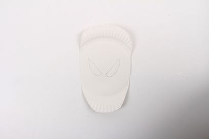 Wie man einen DIY Spiderman macht Pappteller Maske - JAM Blog