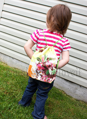 Comment faire un sac à cordonnet, Coudre Mama cousez, couture, matelassage en suspens, et des tutoriels de couture