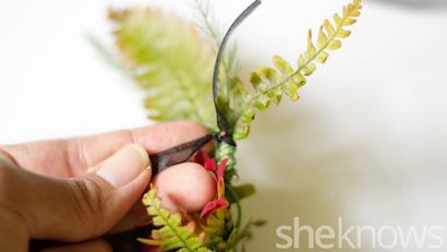 Comment faire une couronne de couronne de fleurs fraîches