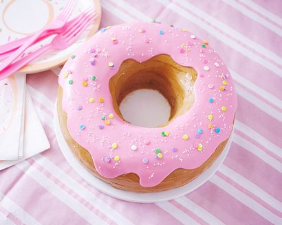 How To Make A Riesen Donut Kuchen, Cakegirls