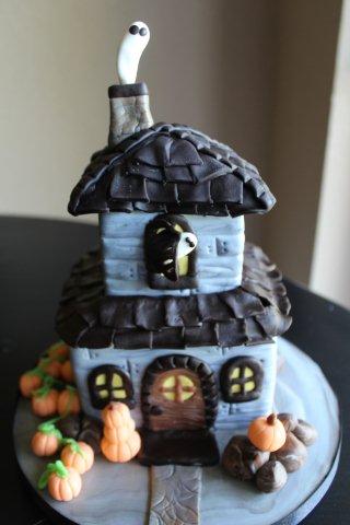 Comment faire une maison hantée gâteau A Spooky (- Sweet) Création
