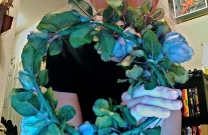 Comment faire une couronne de fleurs tête kick-ass, Offbeat Bride