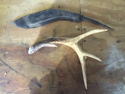 Comment faire une poignée couteau Deer Antler - Old Man Stino